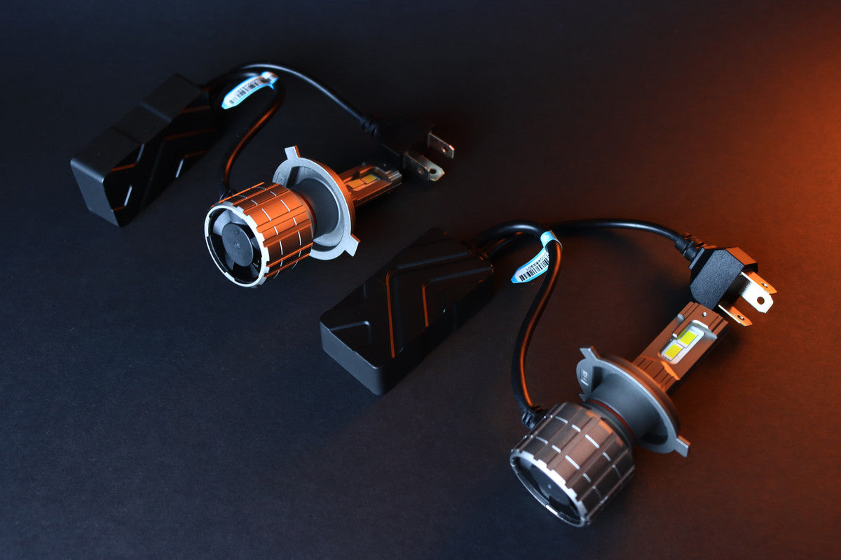 bombillos led 30000 lúmenes, luces blancas 6500K, bombillas SC LED, luces LED alta intensidad, iluminación LED automotriz, luces LED antiniebla, bombillos led aluminio

