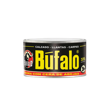 Betún negro 325 g con cera de abejas. Restaura, nutre e impermeabiliza cuero, llantas, carpas y plásticos negros. Fórmula alemana cremosa.