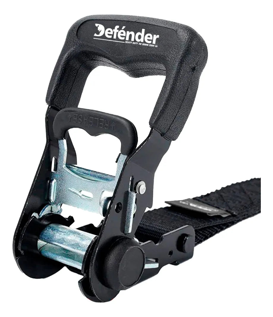 Correa de amarre Defénder con ratchet, fuerza de ruptura de 2,866 lb, 2 unidades, medidas de 2.5 cm x 1.6" para máxima sujeción y resistencia.

