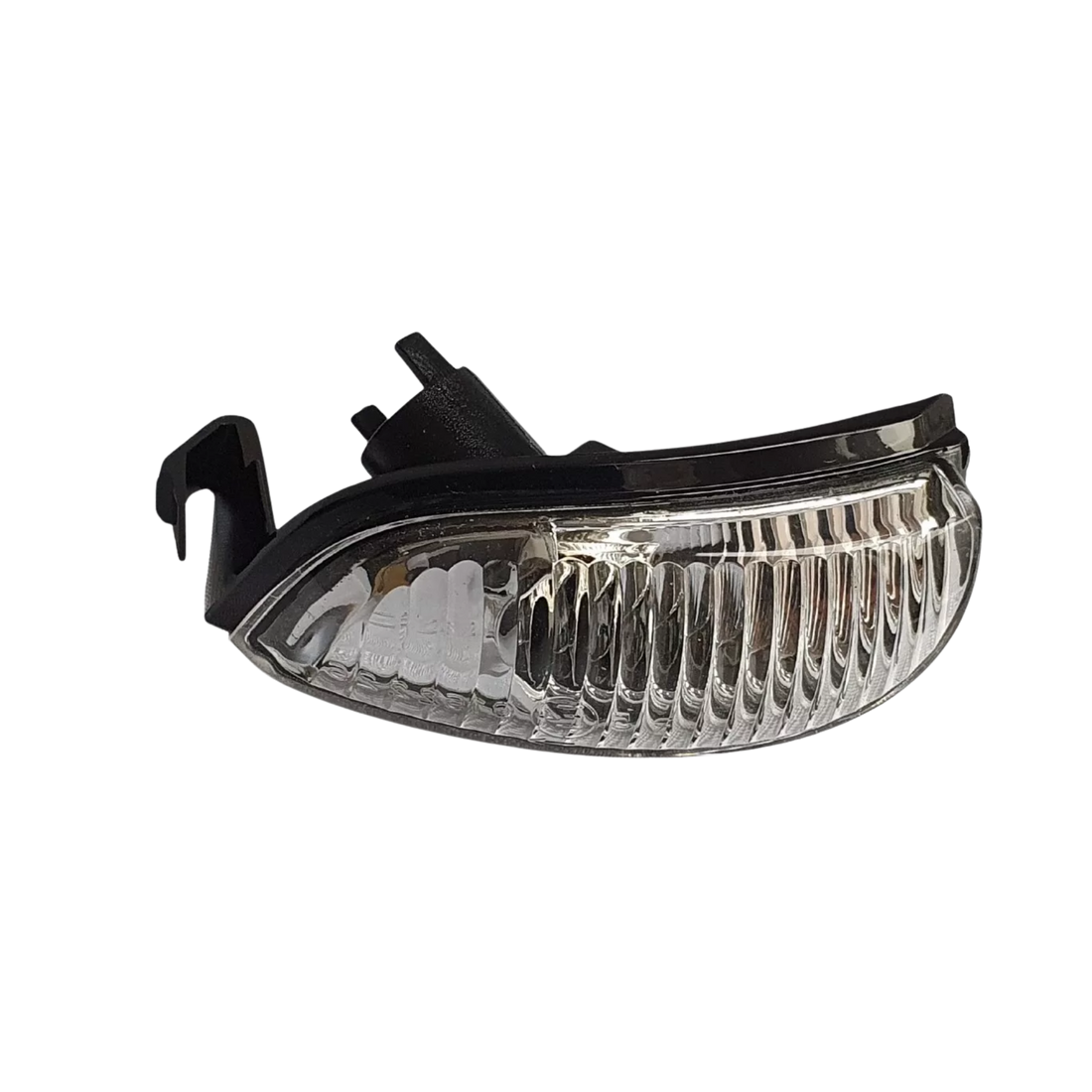 Direccional de espejo para Logan y Sandero. Repuesto original, mejora la visibilidad y seguridad al conducir. Fácil de instalar y resistente.