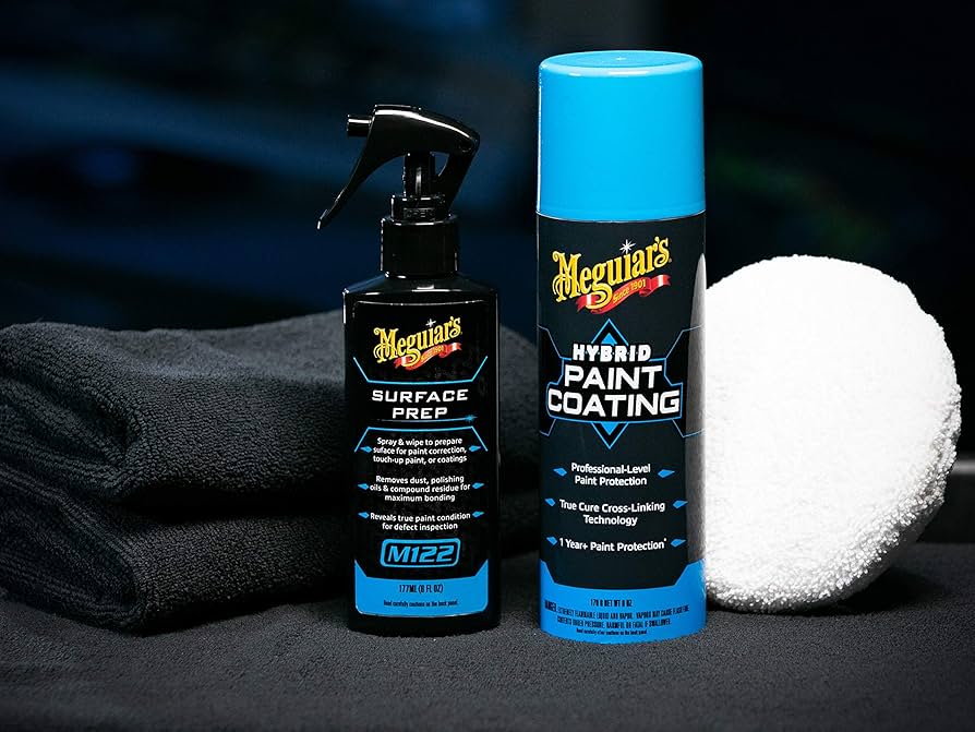 Kit Meguiar’s Hybrid Paint Coating: protección cerámica híbrida de hasta 1 año, con brillo intenso y resistencia a rayos UV, agua y contaminantes.