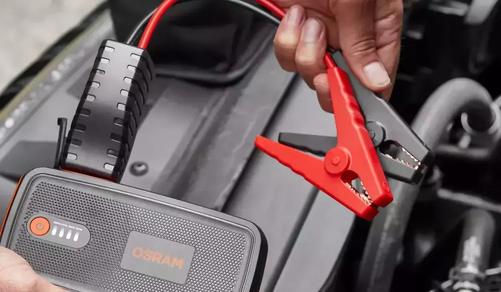 iniciador de batería, osram 300A, arrancador portátil, powerbank auto, jump starter compacto, batería 12V auto, arrancador de emergencia, cargador de autos