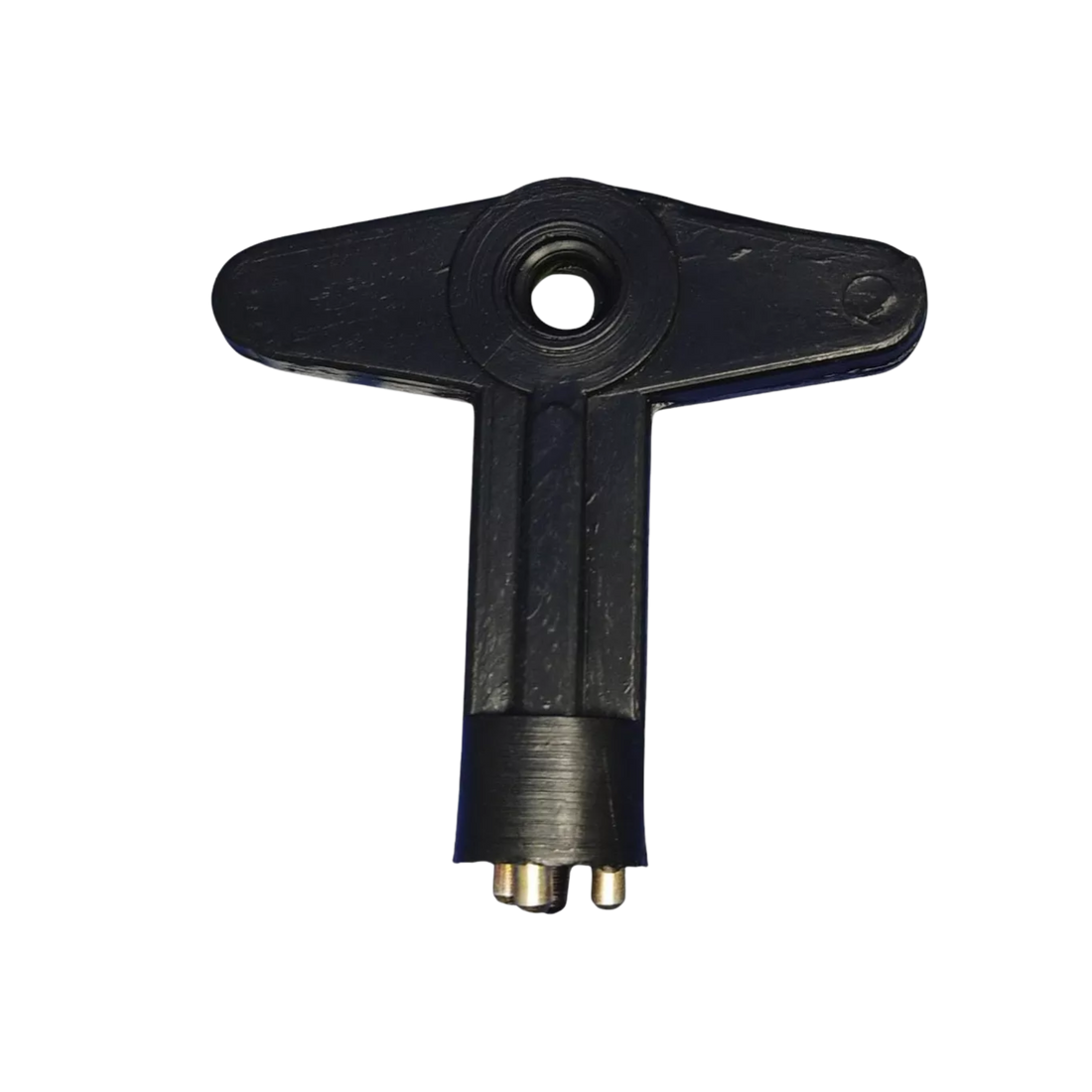 La Llave Coca Rin Clio es una herramienta especialmente diseñada para facilitar el ajuste y desmontaje de los rines del Renault Clio, su diseño ergonómico y duradero la convierte en un accesorio imprescindible para los propietarios de este modelo.