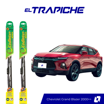 Plumillas de equipamiento Original con estructura de acero inoxidable, paseadores inoxidables, separadores en fibra antivibración, pintura electrostática para intemperie, rieles inoxidables sobre el caucho para su firmeza, caucho con fusión de silicona para proteger y lubricar, liviana, flexible, silenciosa, asienta sobre todas las curvas de los diversos parabrisas, cumple con las normas de calidad exigidas por las fábricas de autos en el mundo. Diseñada para otorgar un excelente barrido claro, silencioso y