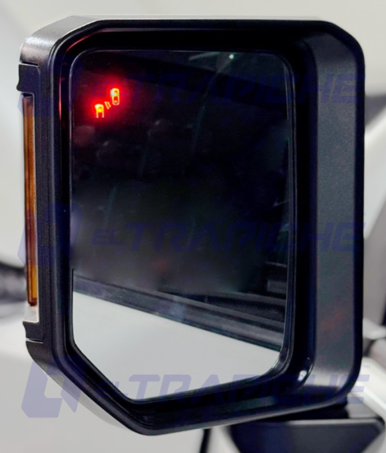 Sensores de punto ciego para Toyota Prado 250. Mejoran la seguridad al detectar vehículos en áreas no visibles, alertando al conductor para prevenir accidentes.